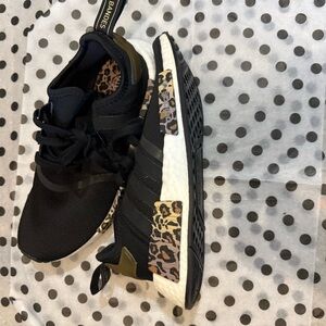 Adidas NMD 1 Women's Black and Leopard Print Sneakers never worn new